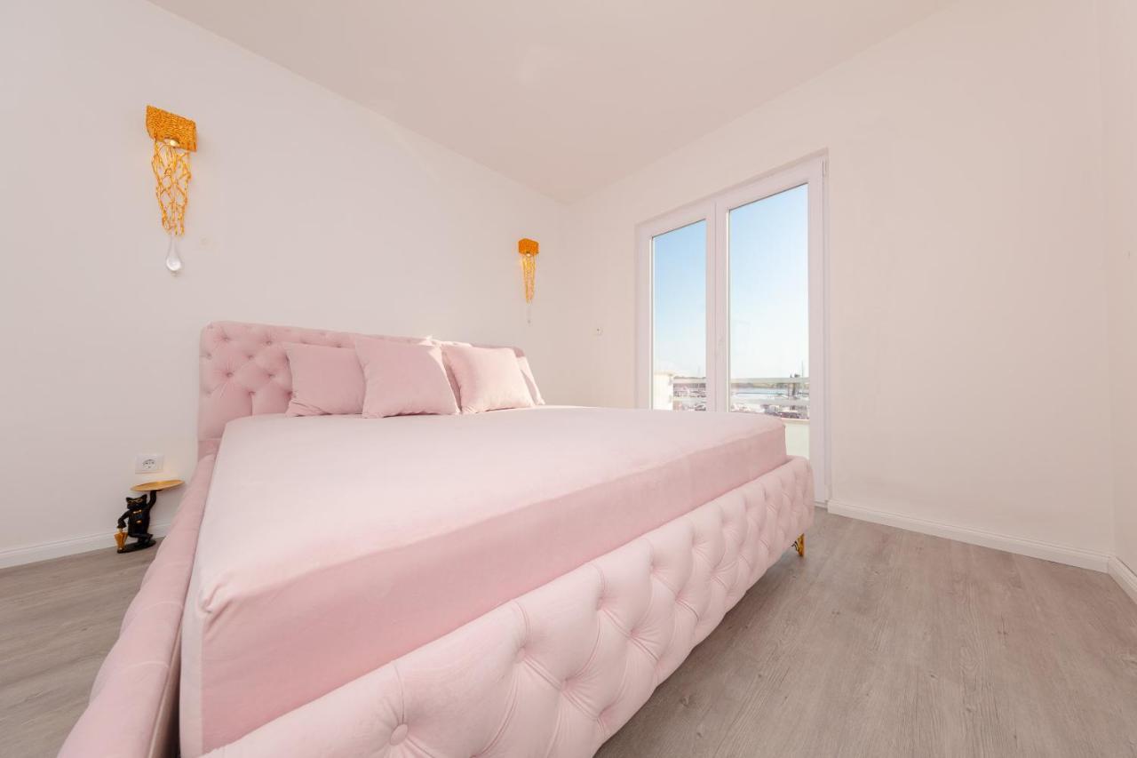 Boutique Residence Sundays 노바야 외부 사진